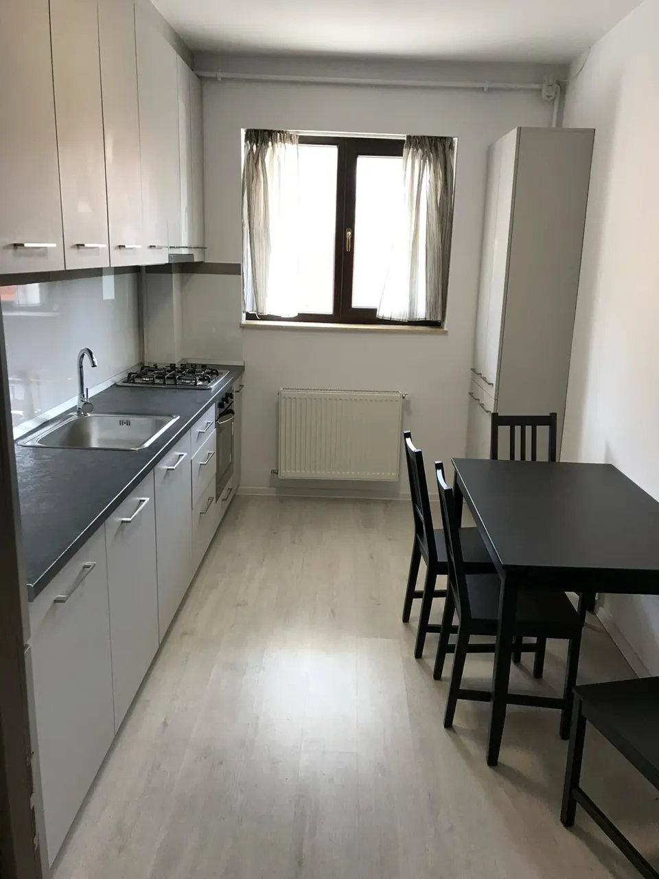 Apartament cu 2 camere de vânzare în Otopeni – I.C. Brătianu | 50 mp | Parcare proprie, fotografia 3