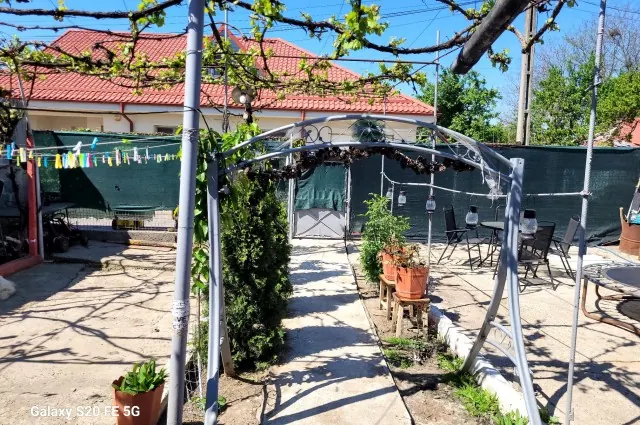 Casă individuală de vânzare, fotografia 3