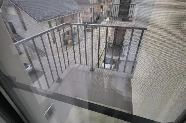 Închiriere apartament 2 camere – Otopeni, complex nou, parcare subterană, fotografia 3