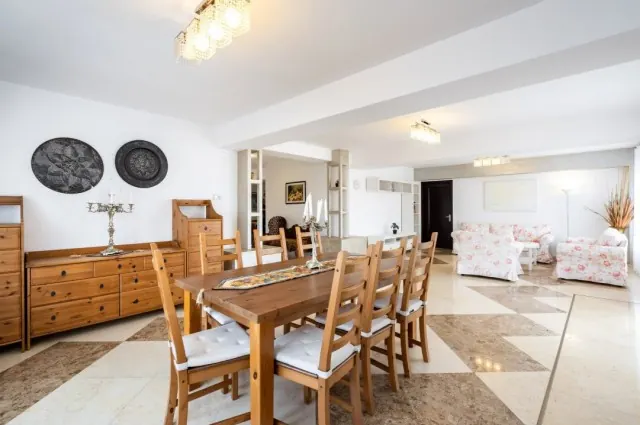 Penthouse de Vis în Otopeni – O Oază de Eleganță și Rafinament, fotografia 5
