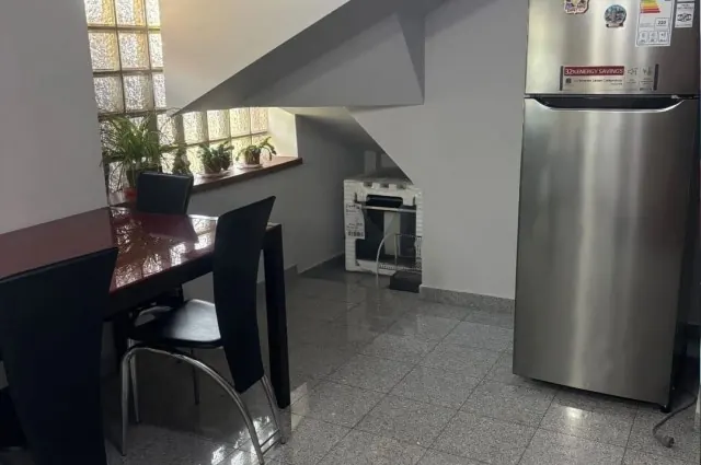 Studio de închiriat în vilă – 52 mp, zonă centrală, Otopeni, fotografia 4